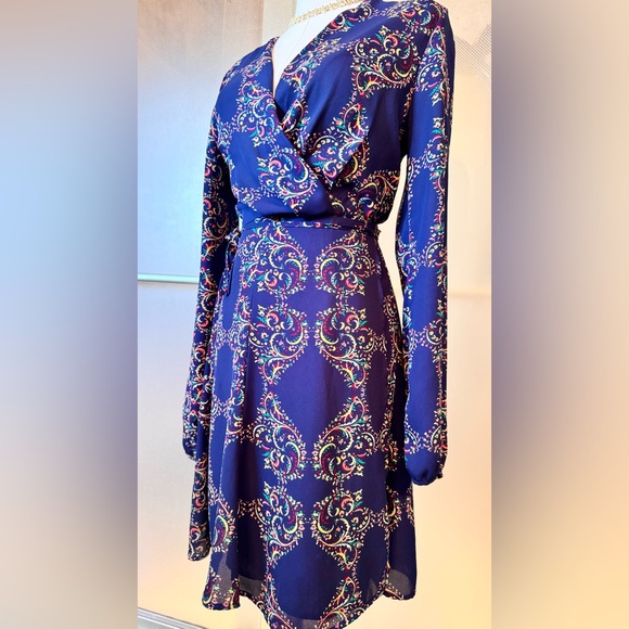 LUSH Navy Blue Paisley Long Sleeve Midi Wrap Dress - Picture 8 of 16